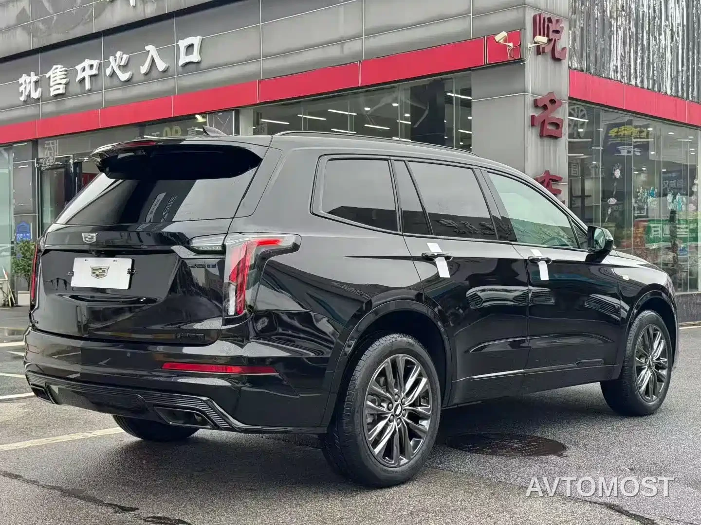 Cadillac XT6 2025 2.0T 6-Seater AWD Executive Black Label Edition — фото 7