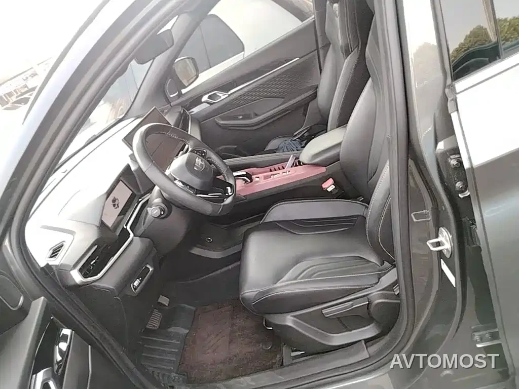 Geely Binyue 2025 Bin Yue L 1.5TD DCT Starlight — фото 12