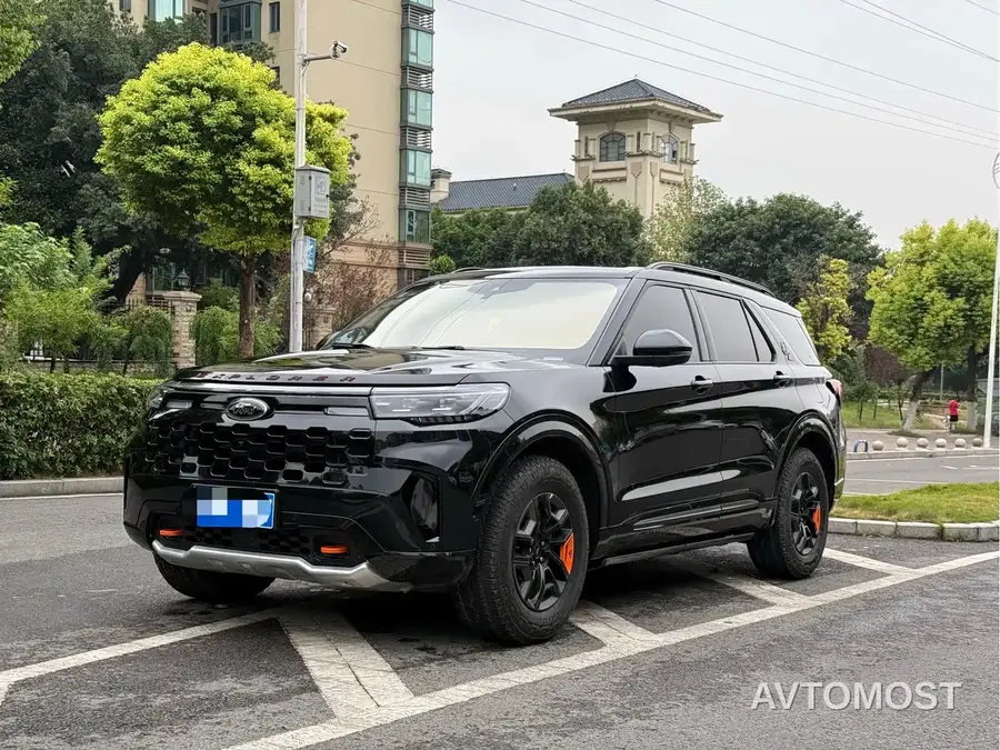 Ford Explorer 2023 EcoBoost 285 Kunlun Summit Edition 7-seater