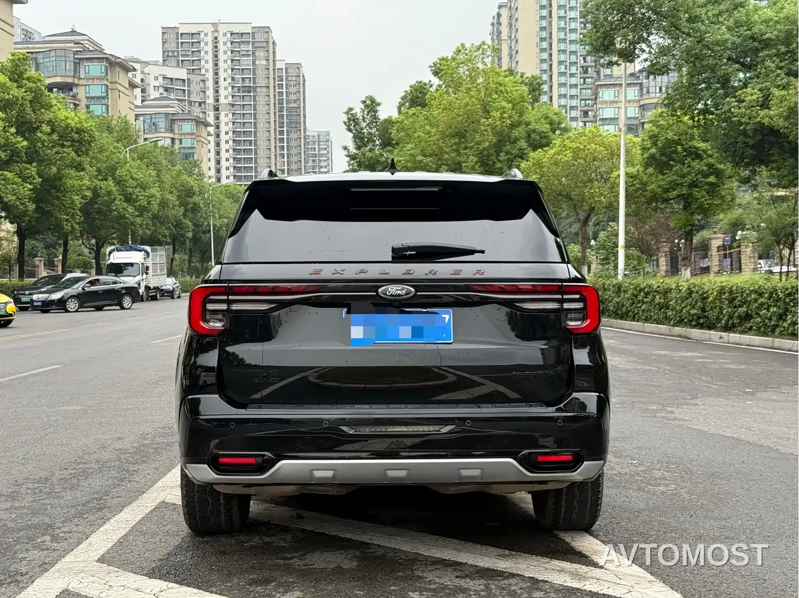 Ford Explorer 2023 EcoBoost 285 Kunlun Summit Edition 7-seater — фото 13