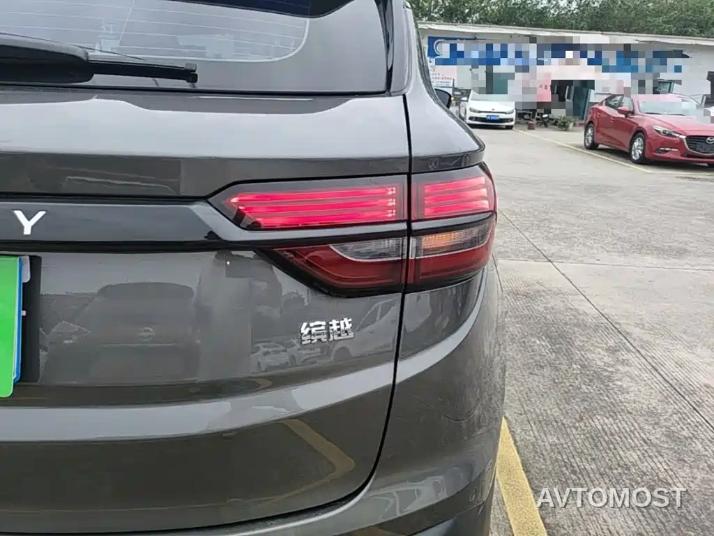 Geely Binyue 2023 1.5T DCT Diamond Edition — фото 6
