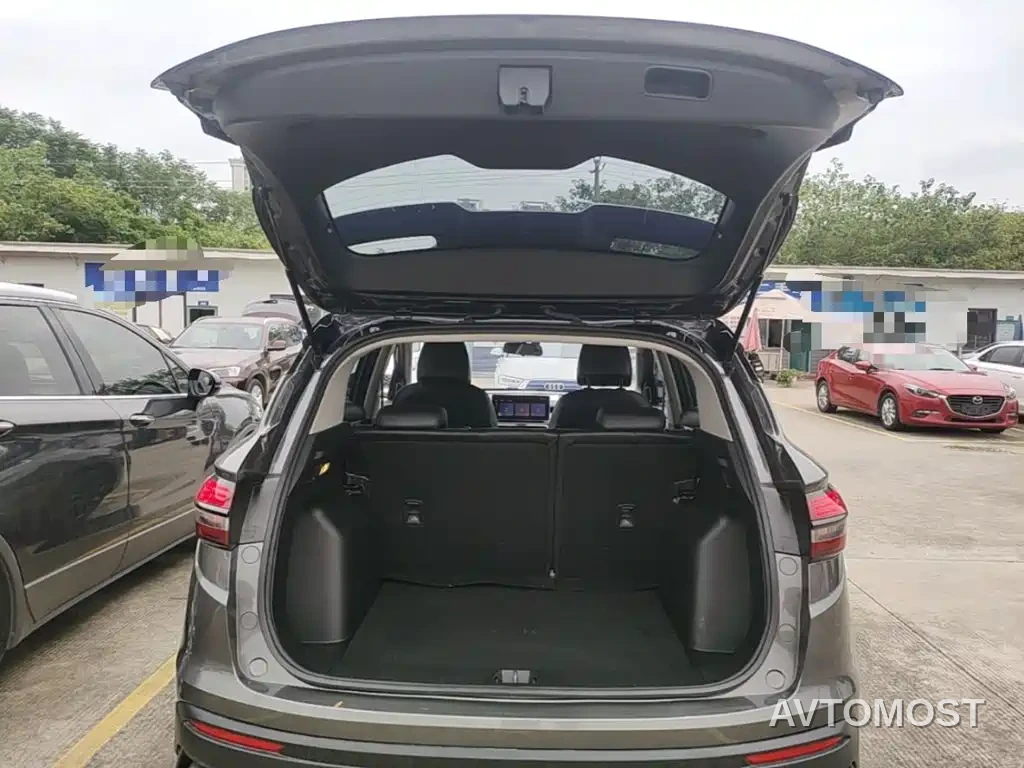 Geely Binyue 2023 1.5T DCT Diamond Edition — фото 14