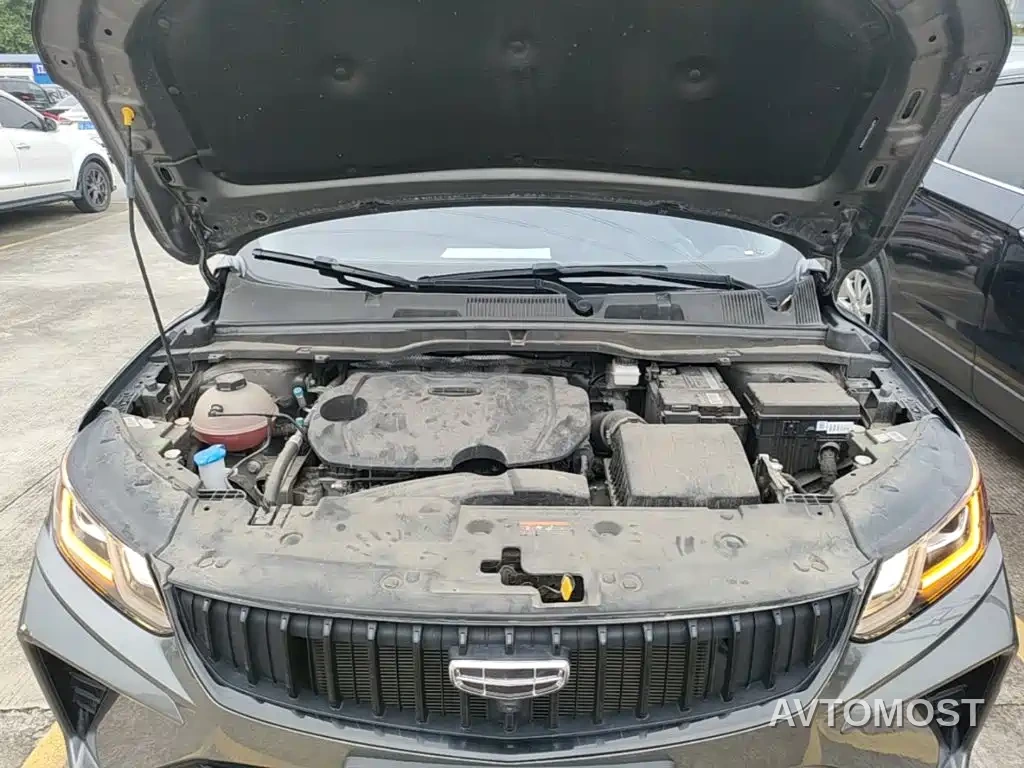 Geely Binyue 2023 1.5T DCT Diamond Edition — фото 15