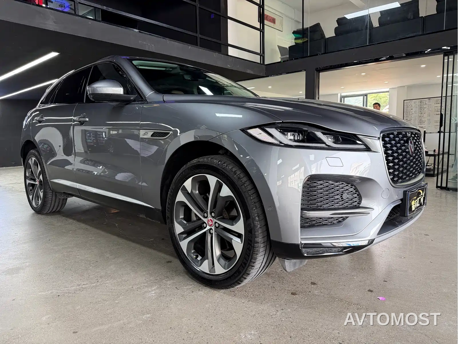 Jaguar F-PACE 2023 P250 HSE — фото 3