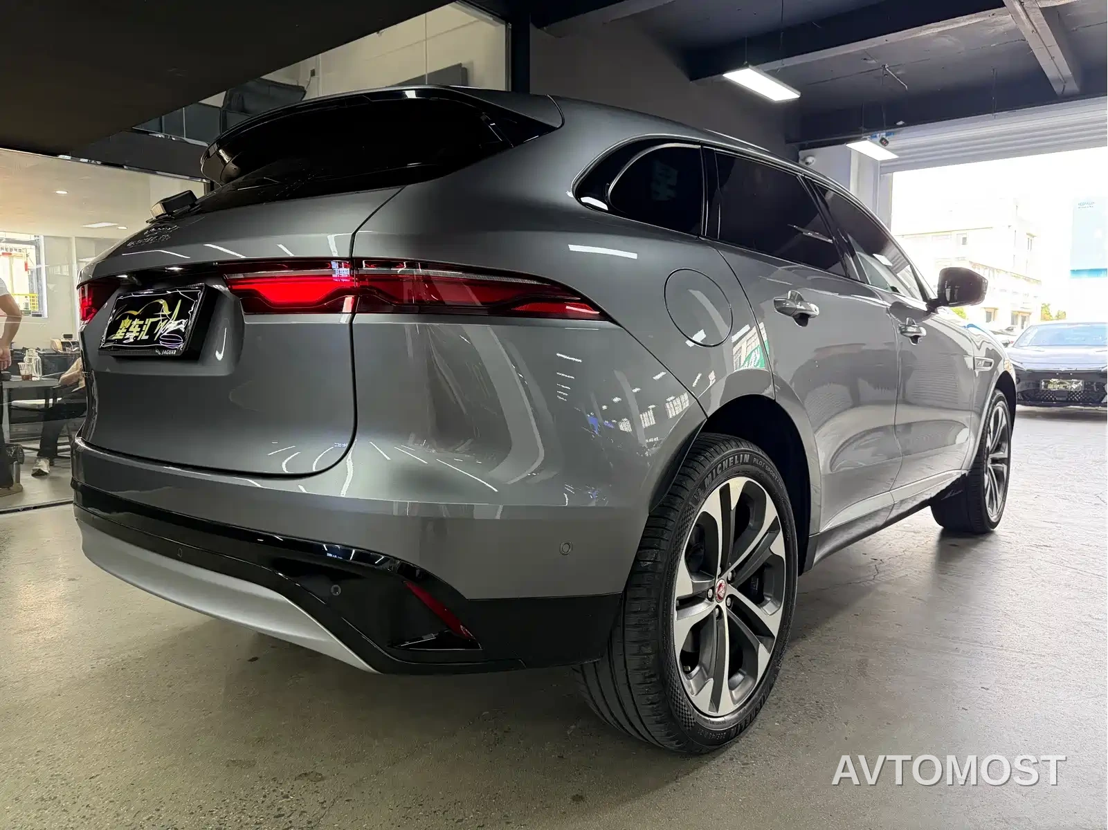 Jaguar F-PACE 2023 P250 HSE — фото 13