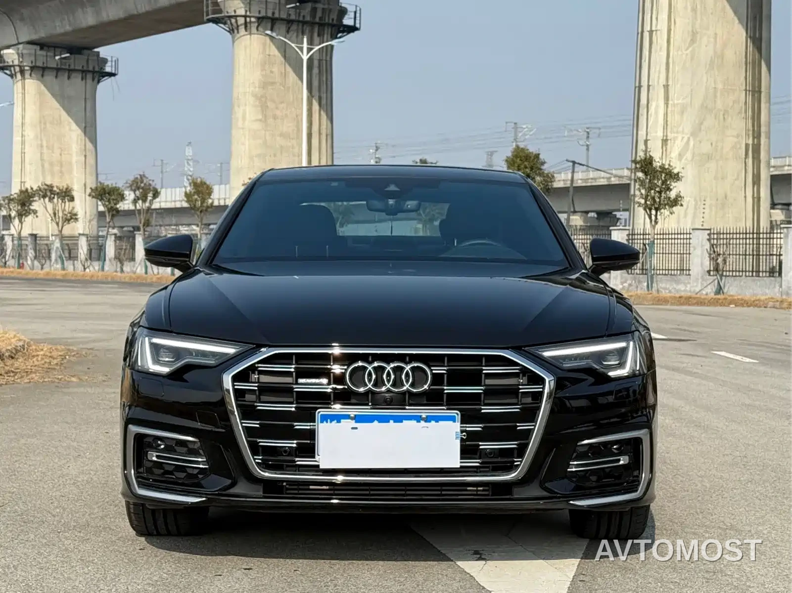 Audi A6L 2022 45 TFSI Premium Dynamic — фото 2