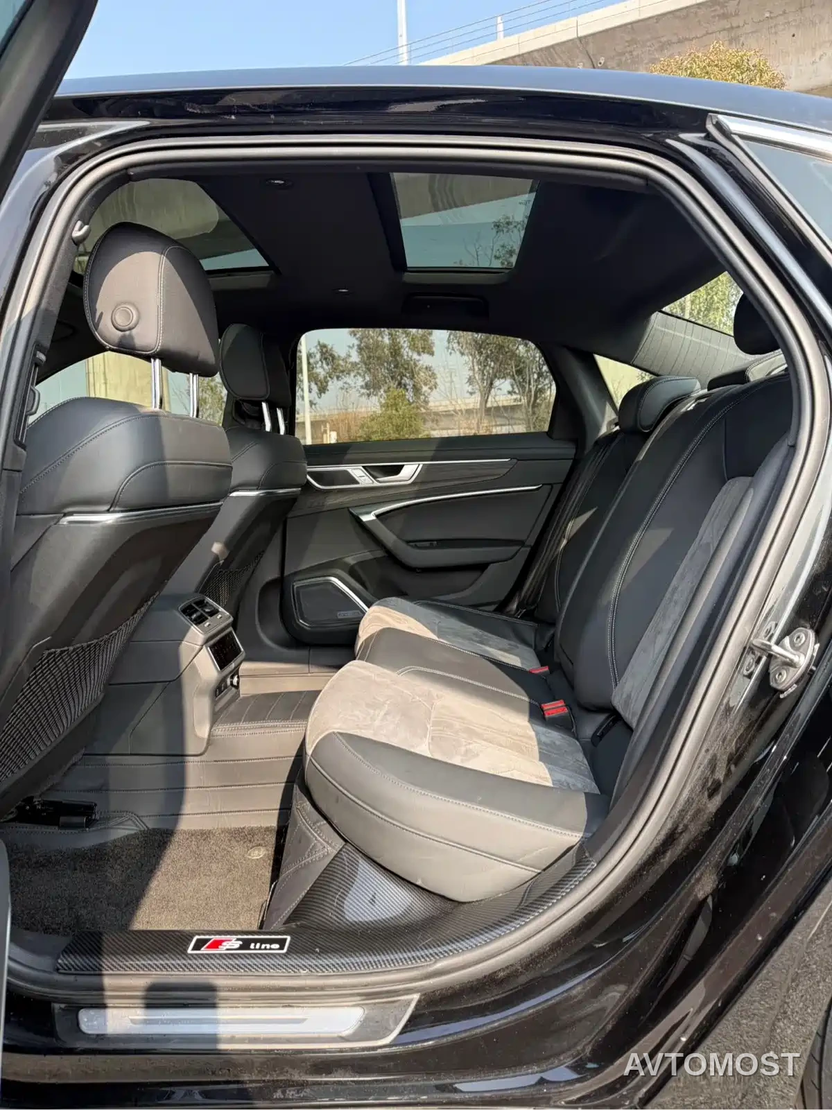 Audi A6L 2022 45 TFSI Premium Dynamic — фото 8