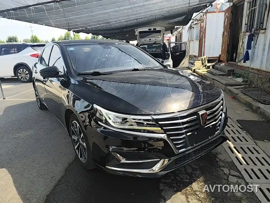 Roewe i6 New Energy 2019 PLUS 50T Internet Honor Intelligent Premium Edition — фото 3