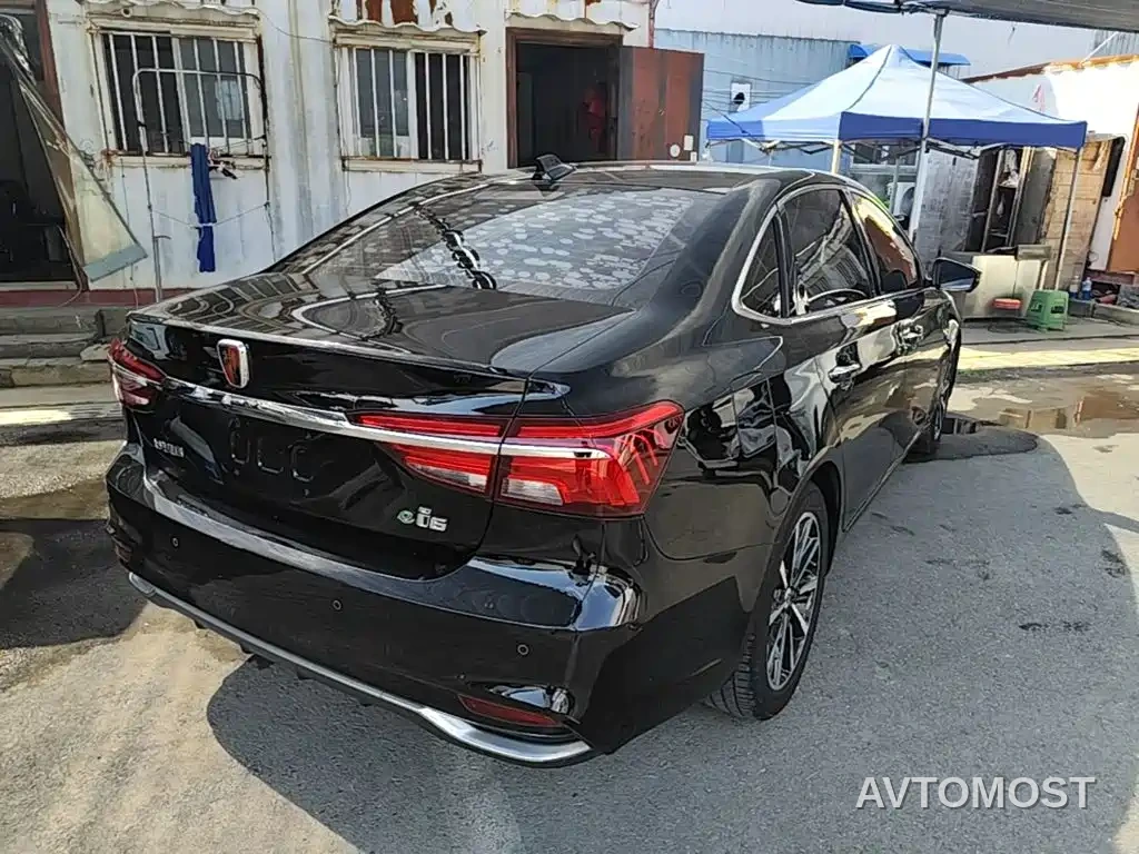 Roewe i6 New Energy 2019 PLUS 50T Internet Honor Intelligent Premium Edition — фото 6
