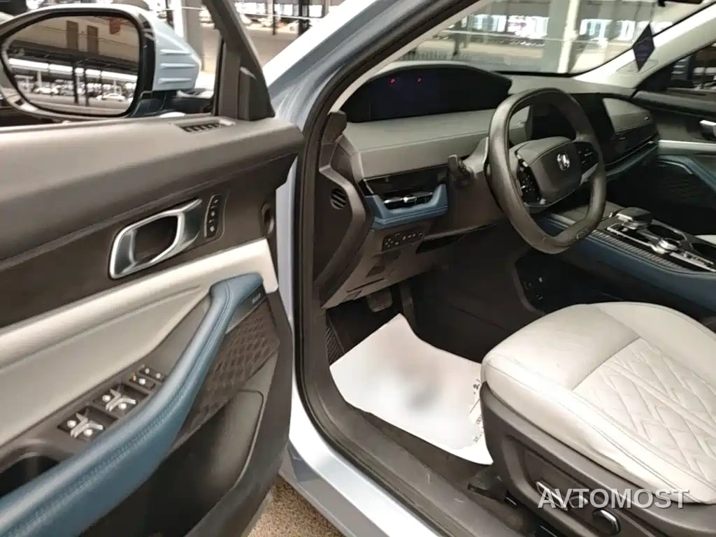 Changan UNI-K iDD 2022 Blue Whale iDD 130km 1.5T Premium — фото 14