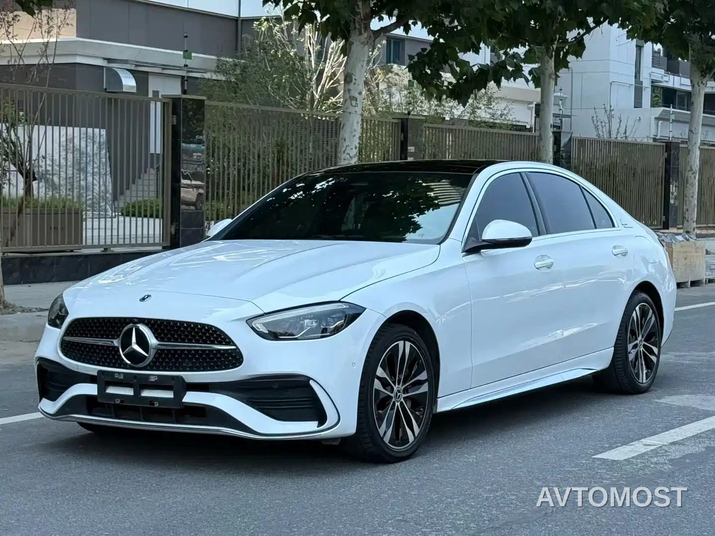 Mercedes-Benz C-Class New Energy 2023 C 350 eL — фото 1
