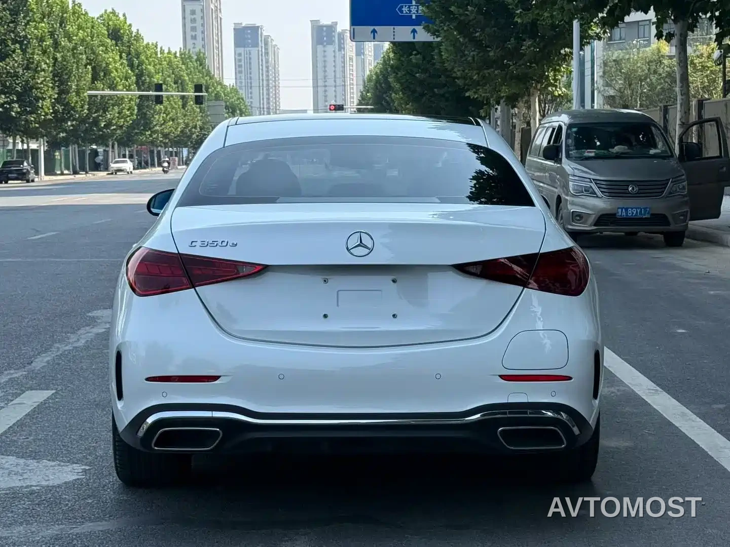 Mercedes-Benz C-Class New Energy 2023 C 350 eL — фото 17