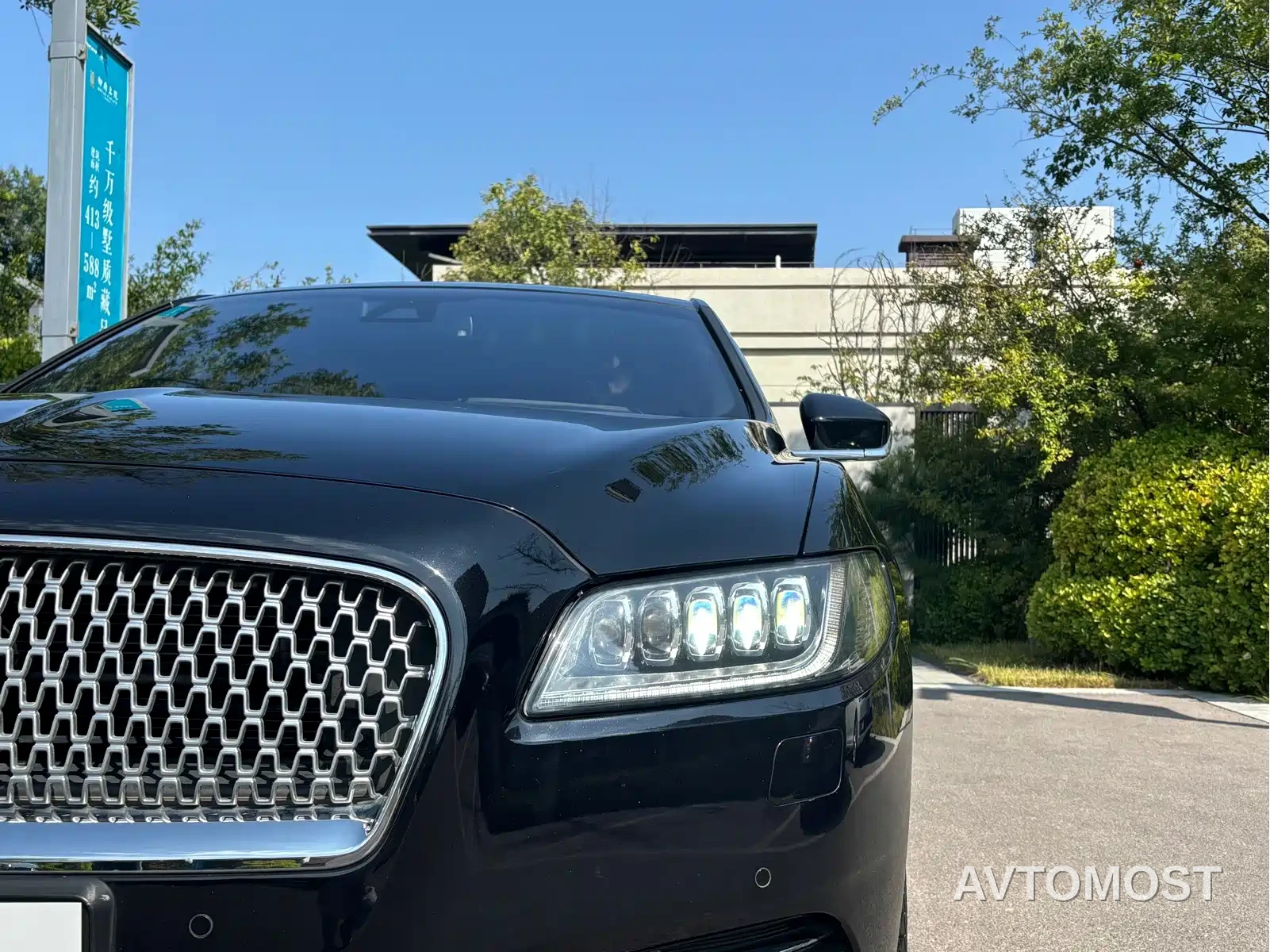 Lincoln Continental 2019 2.0T 2WD Zunyao Edition China V — фото 3