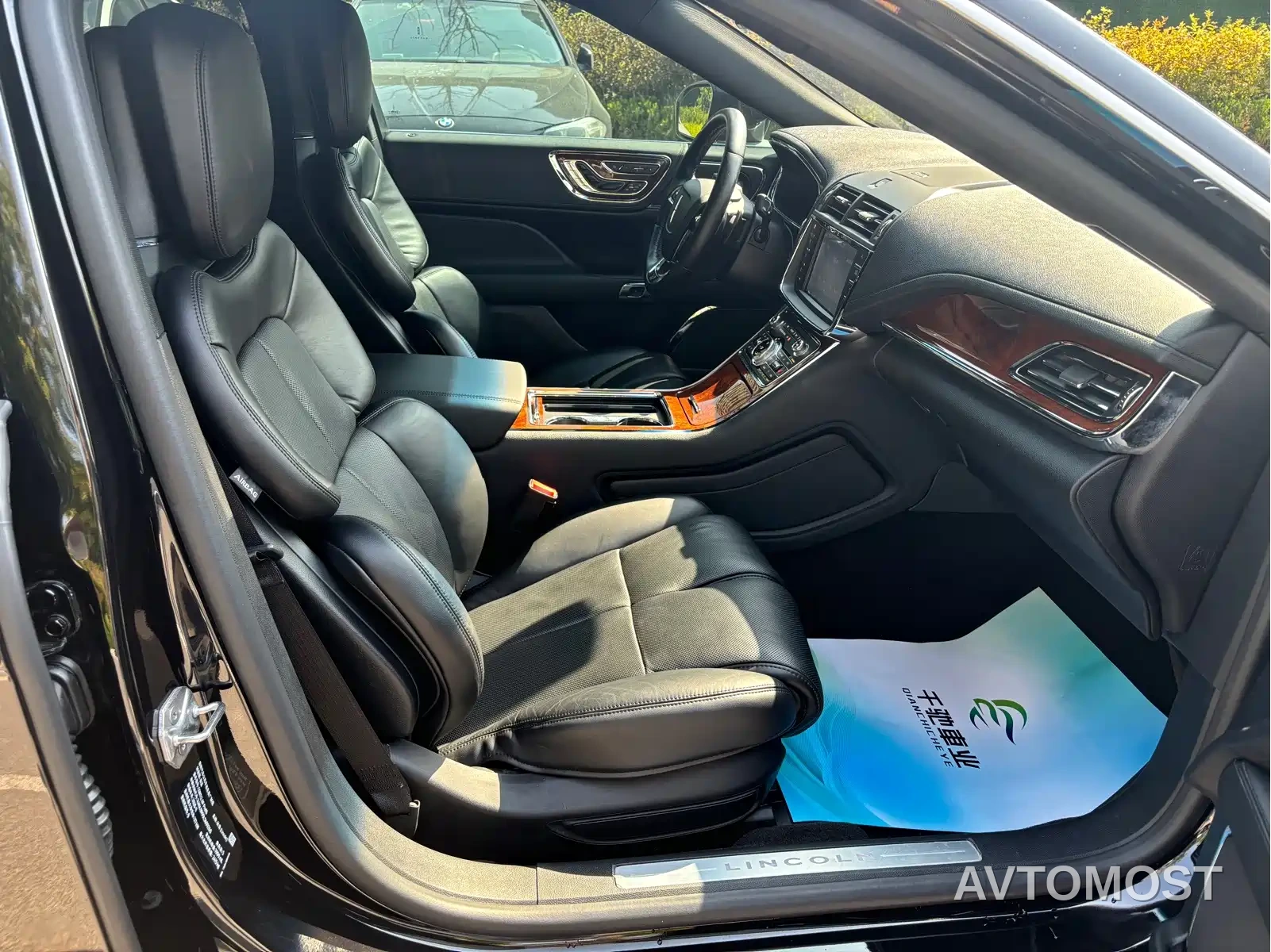Lincoln Continental 2019 2.0T 2WD Zunyao Edition China V — фото 13