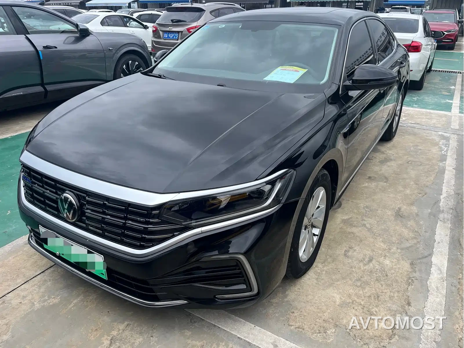 Volkswagen Passat New Energy 2022 430PHEV Hybrid Elite Edition — фото 1