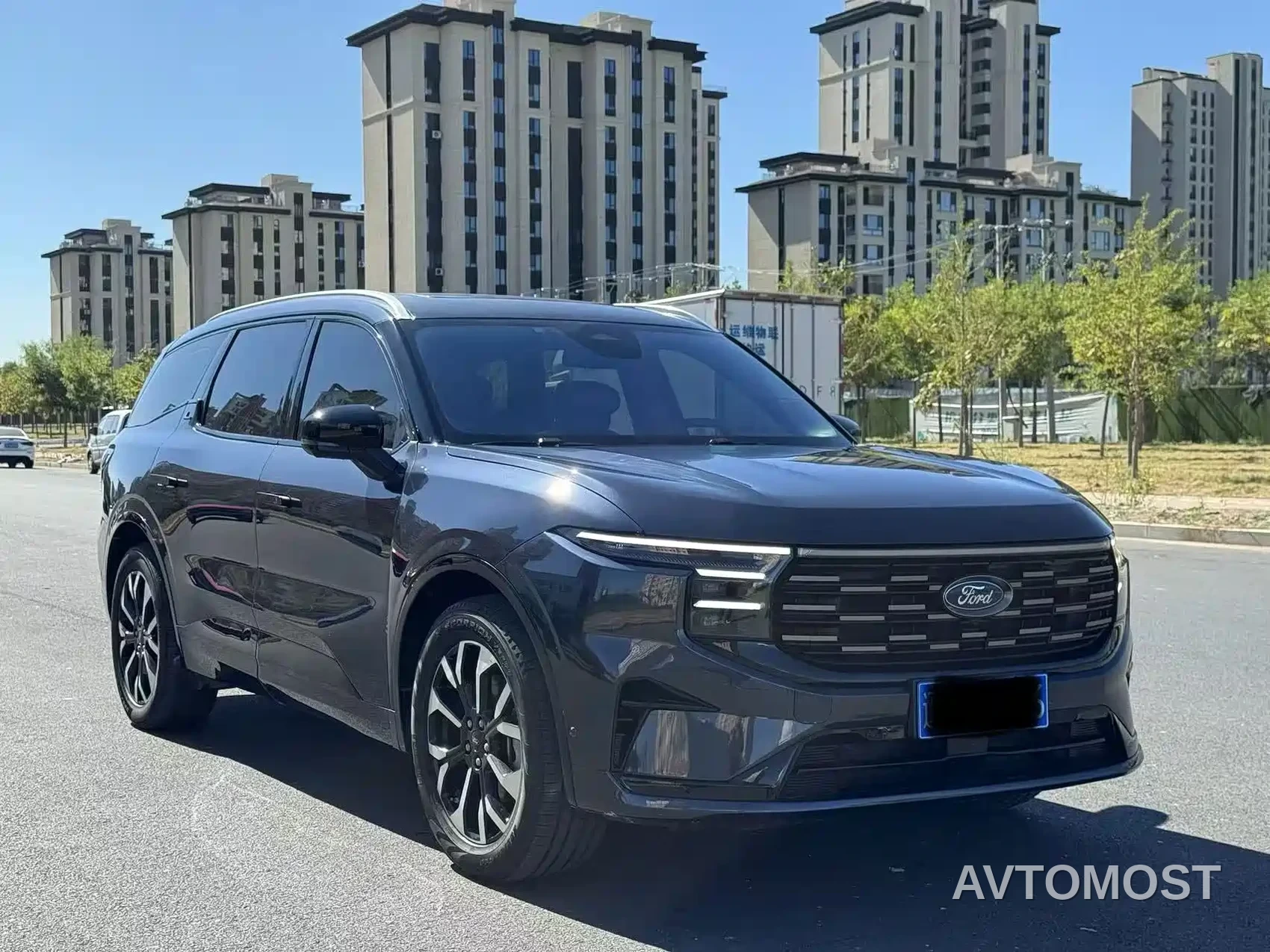 Ford Edge 2023 Edge L 2.0T EcoBoost 4WD 7-Seater Ultimate — фото 3