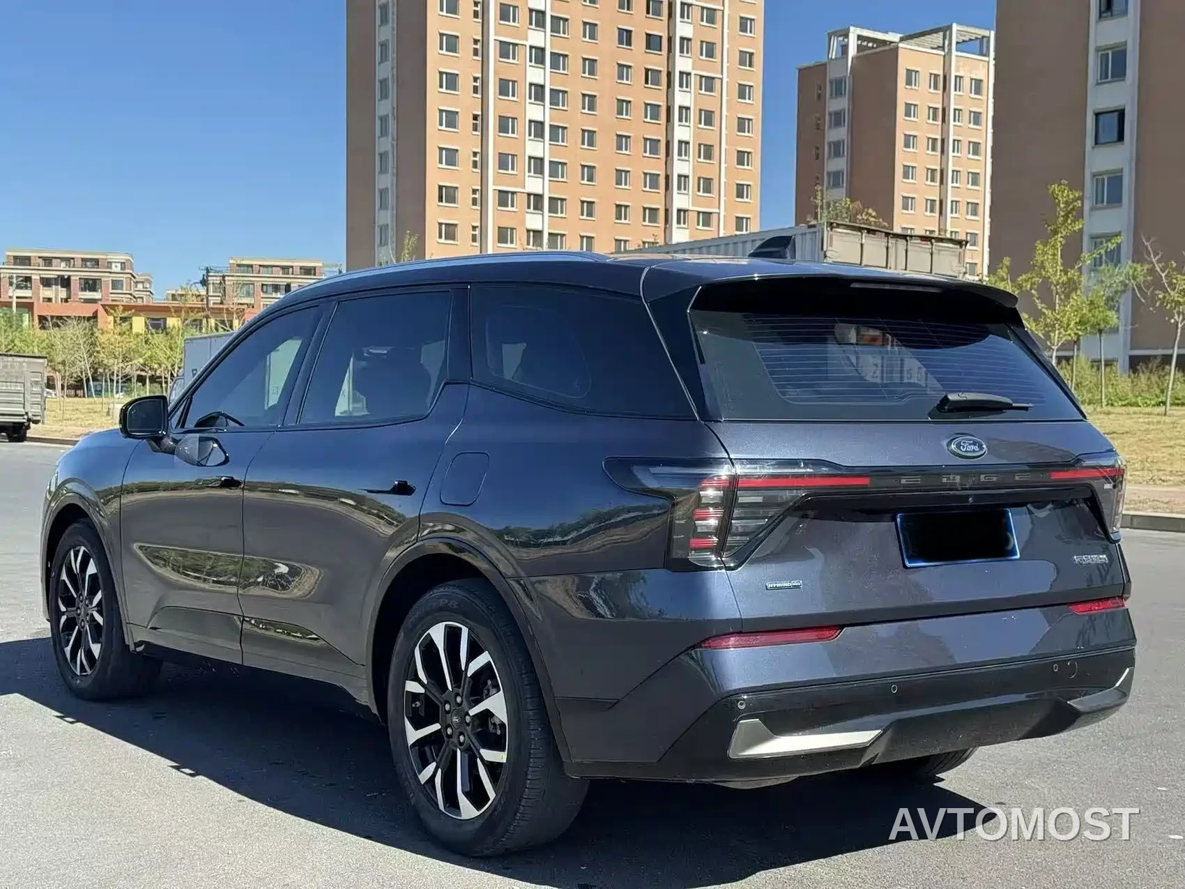 Ford Edge 2023 Edge L 2.0T EcoBoost 4WD 7-Seater Ultimate — фото 7