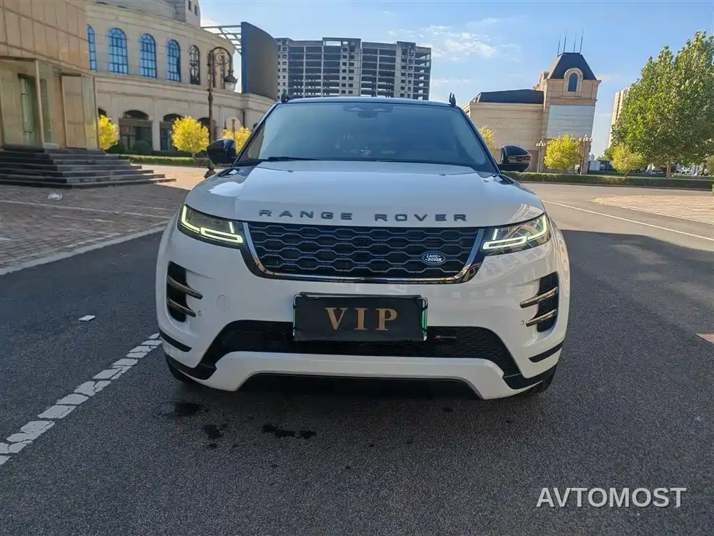 Land Rover Range Rover Evoque New Energy 2022 Range Rover Evoque L P300e Plug-in Hybrid — фото 2