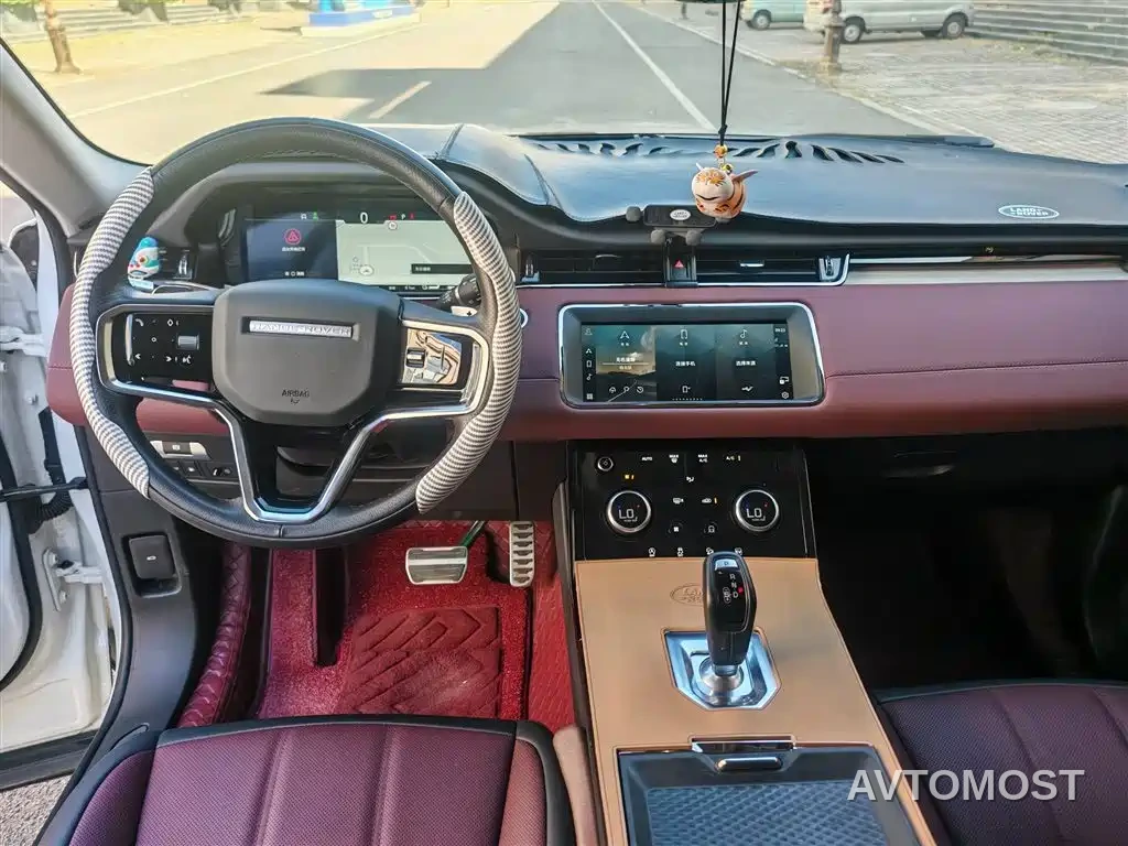 Land Rover Range Rover Evoque New Energy 2022 Range Rover Evoque L P300e Plug-in Hybrid — фото 8
