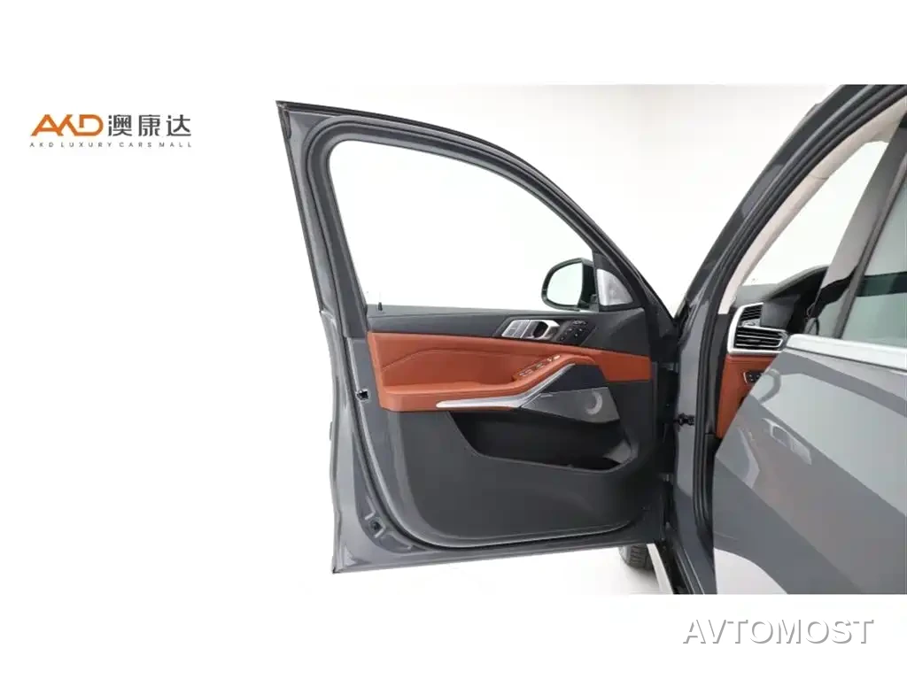 BMW X7 2021 Facelift xDrive M50i — фото 11