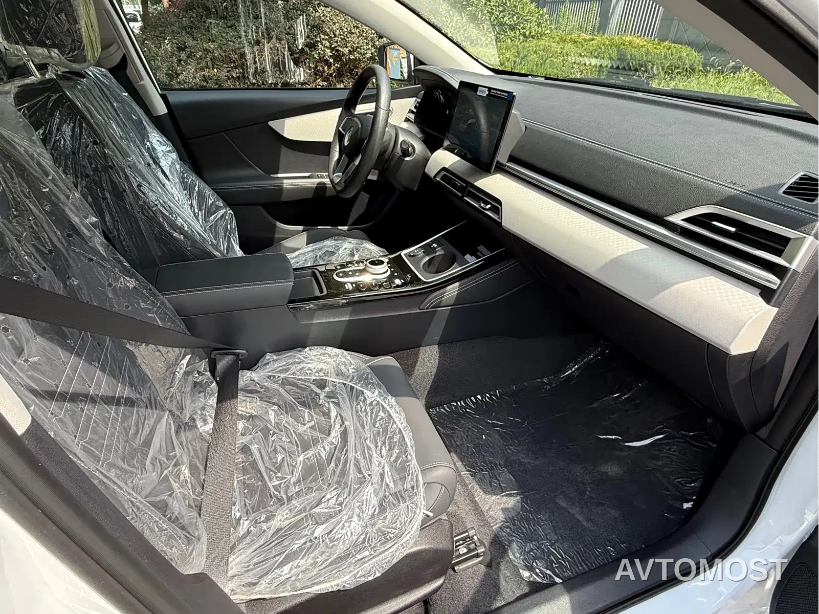 BYD Qin New Energy 2024 Travel Edition 450 — фото 10