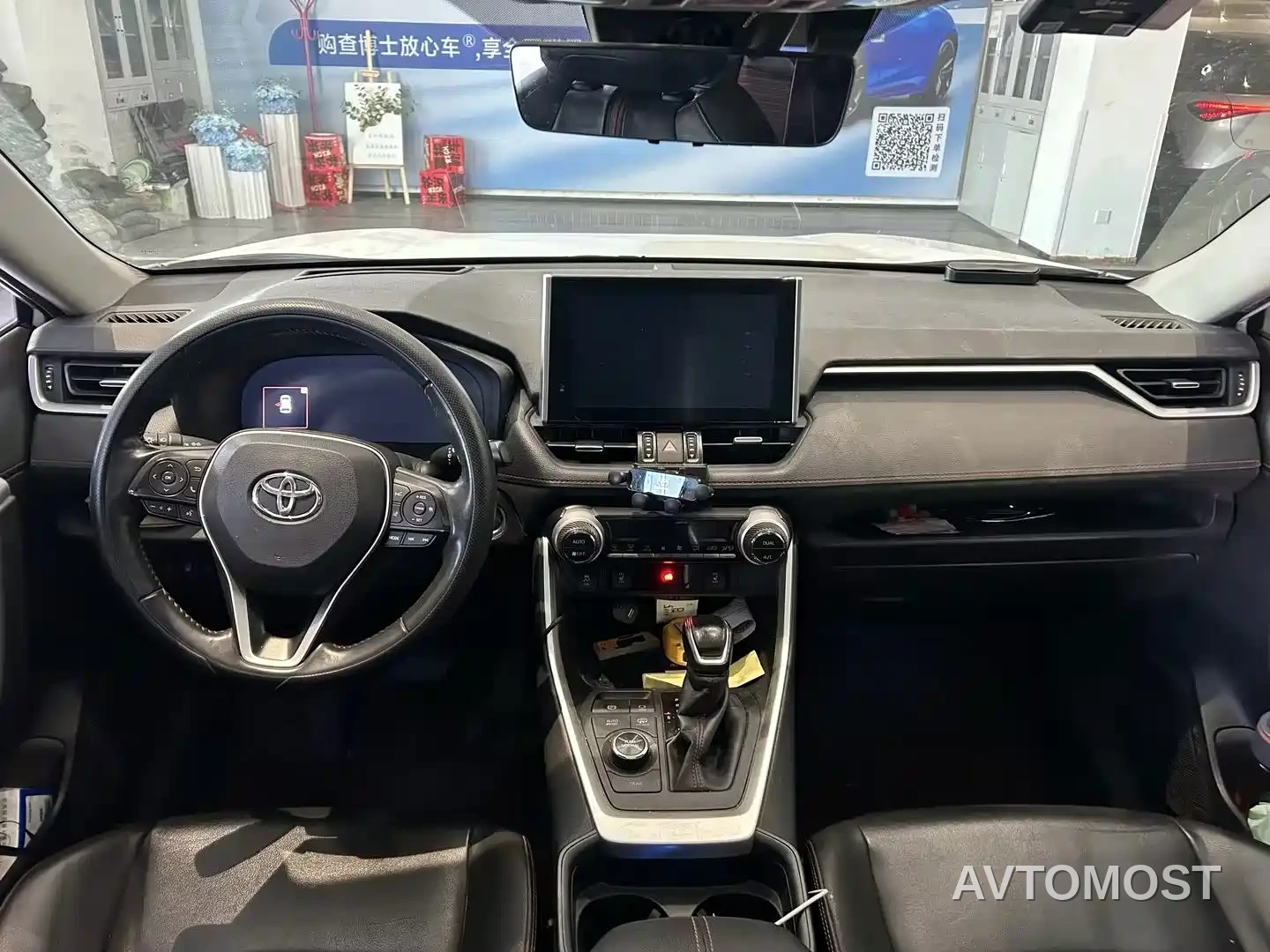 Toyota RAV4 Rongfang Dual Engine E+ 2021 2.5L 2WD Elite Pro — фото 5