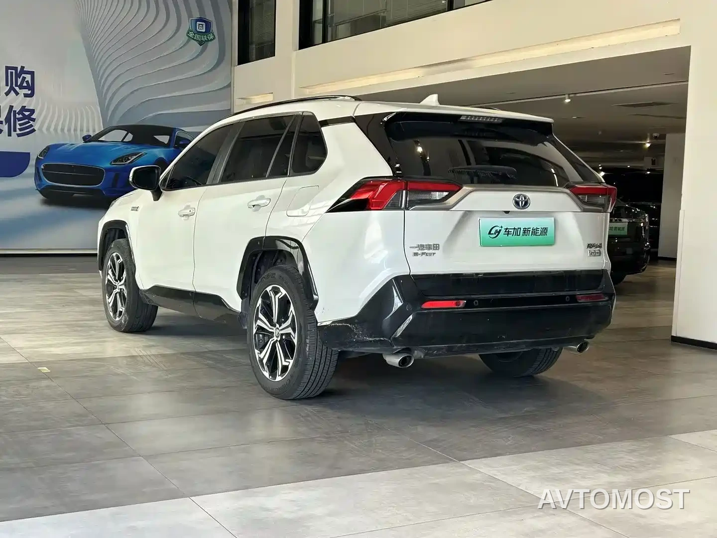 Toyota RAV4 Rongfang Dual Engine E+ 2021 2.5L 2WD Elite Pro — фото 8