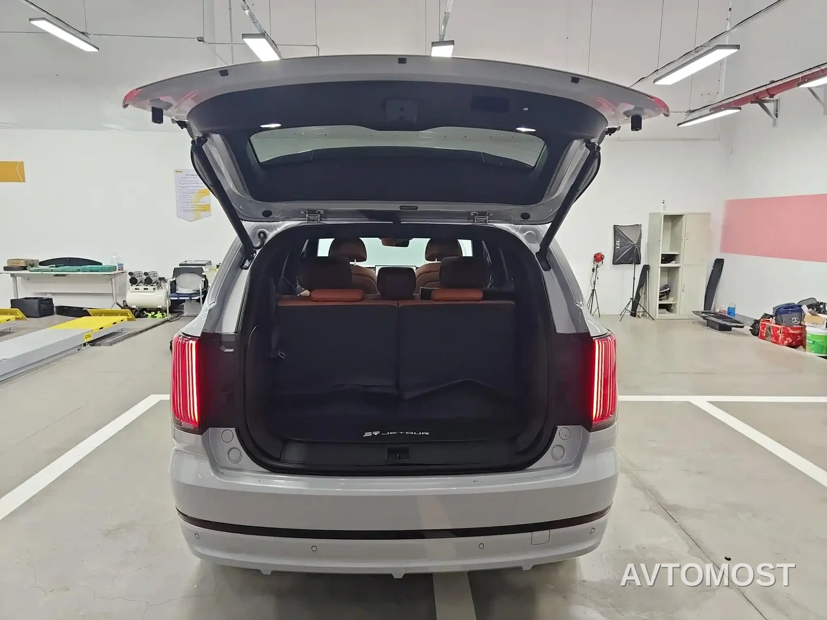 Jetour Shanhai L7 PLUS 2025 Base Model 7-Seater — фото 17