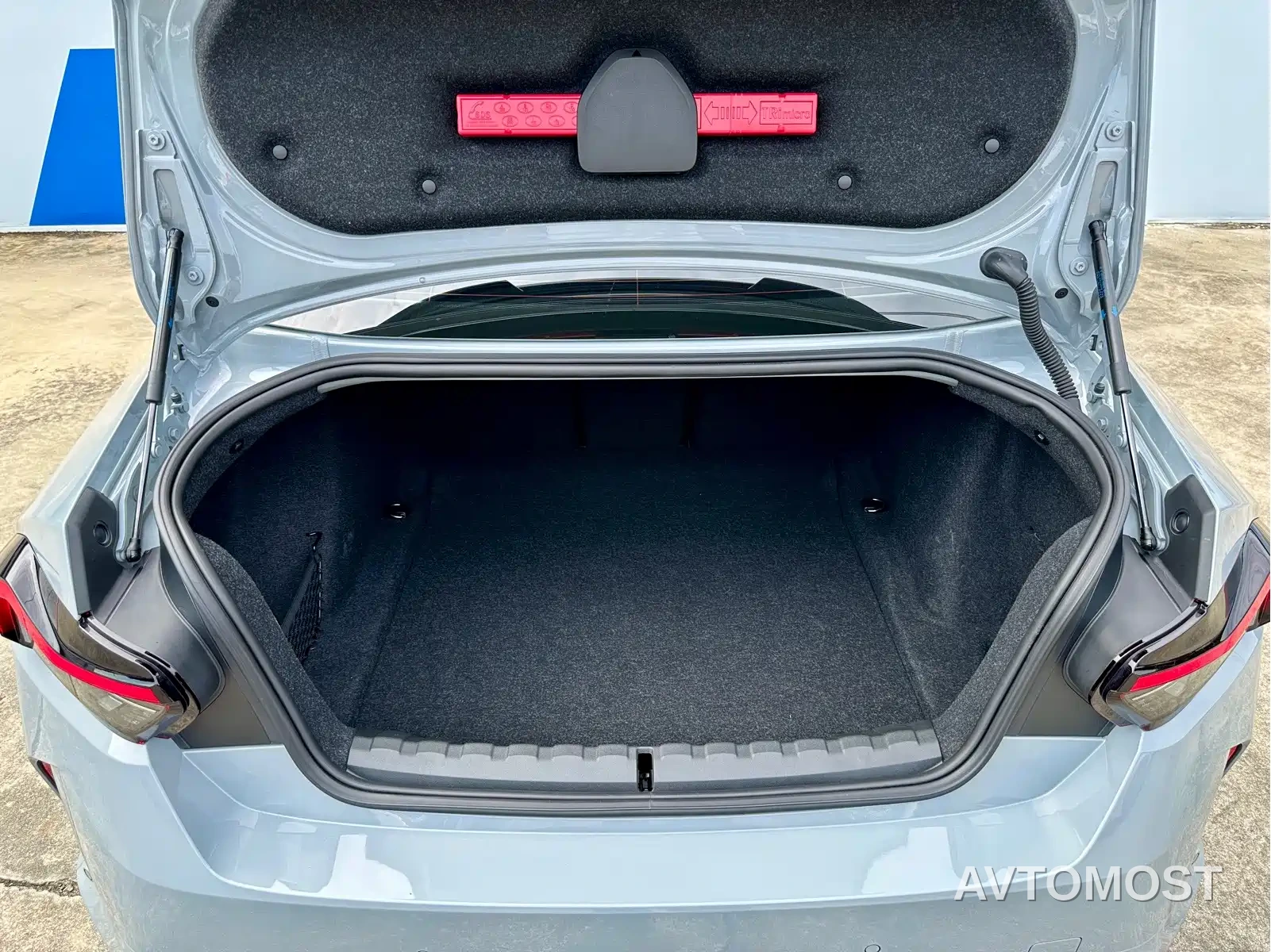 BMW M240i 2025 M240i xDrive — фото 10