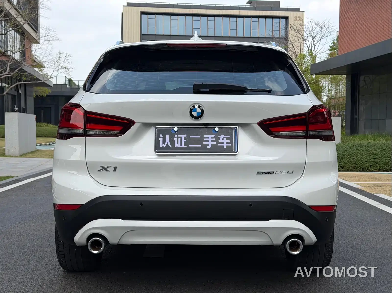 BMW X1 2022 sDrive25Li Leading — фото 6