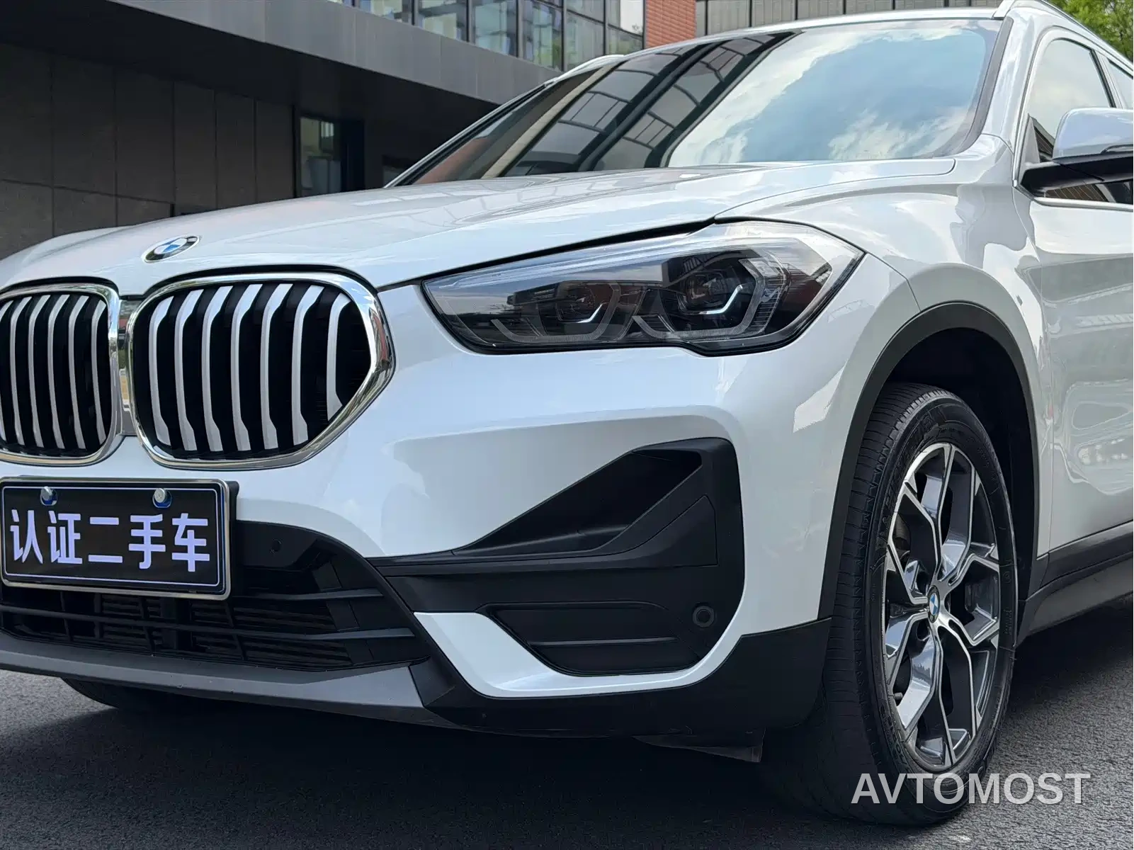 BMW X1 2022 sDrive25Li Leading — фото 8