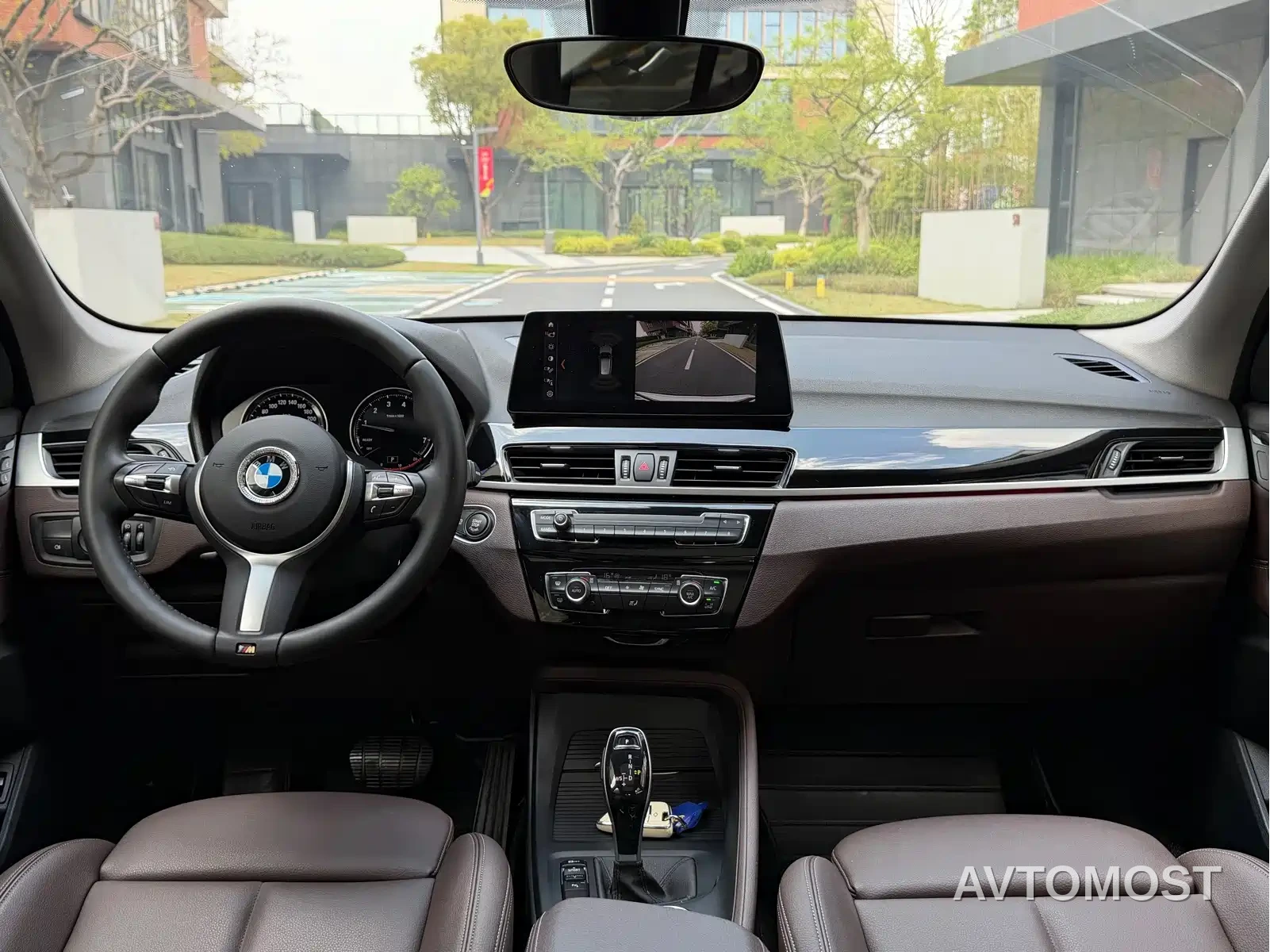 BMW X1 2022 sDrive25Li Leading — фото 17