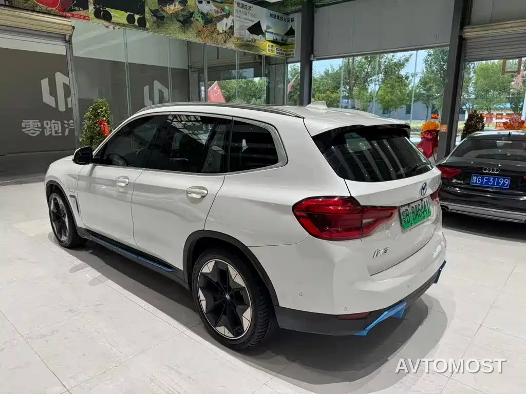 BMW iX3 2021 Facelift Leading — фото 6