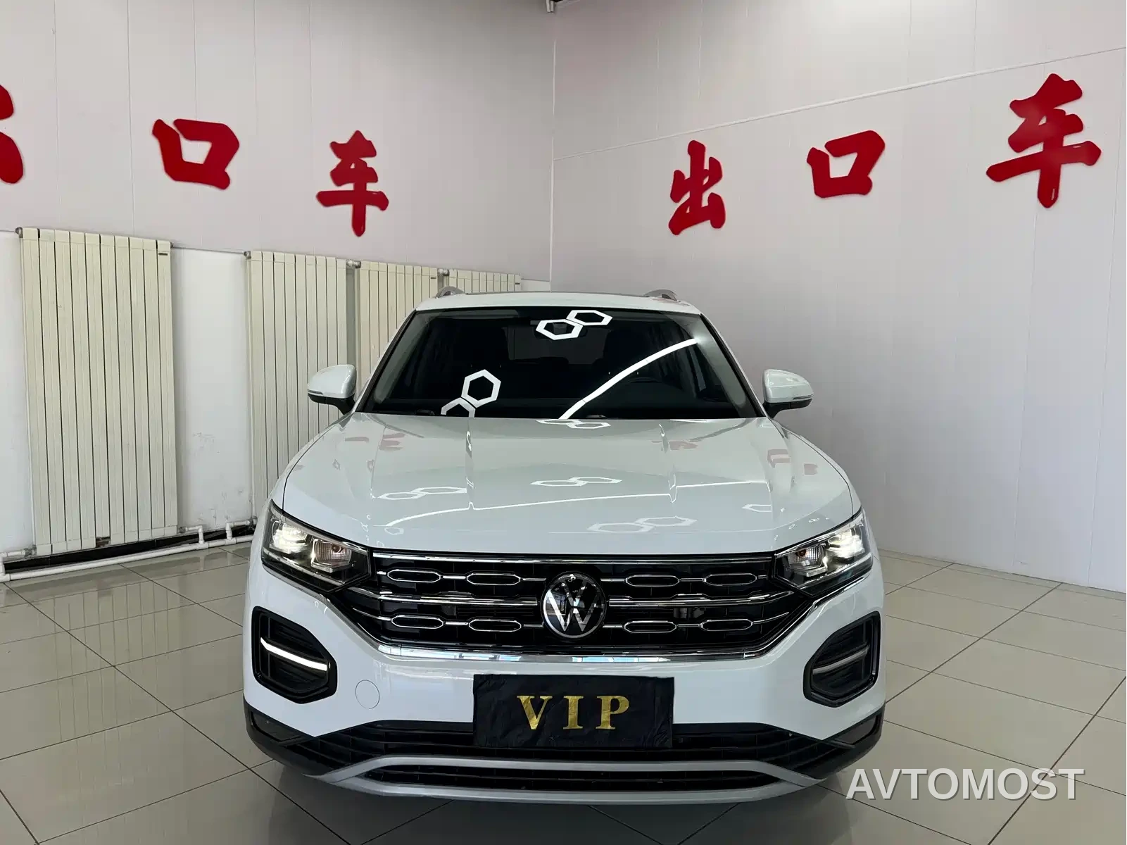 Volkswagen Tayron 2022 280TSI 2WD Luxury Smart Connect Edition — фото 2