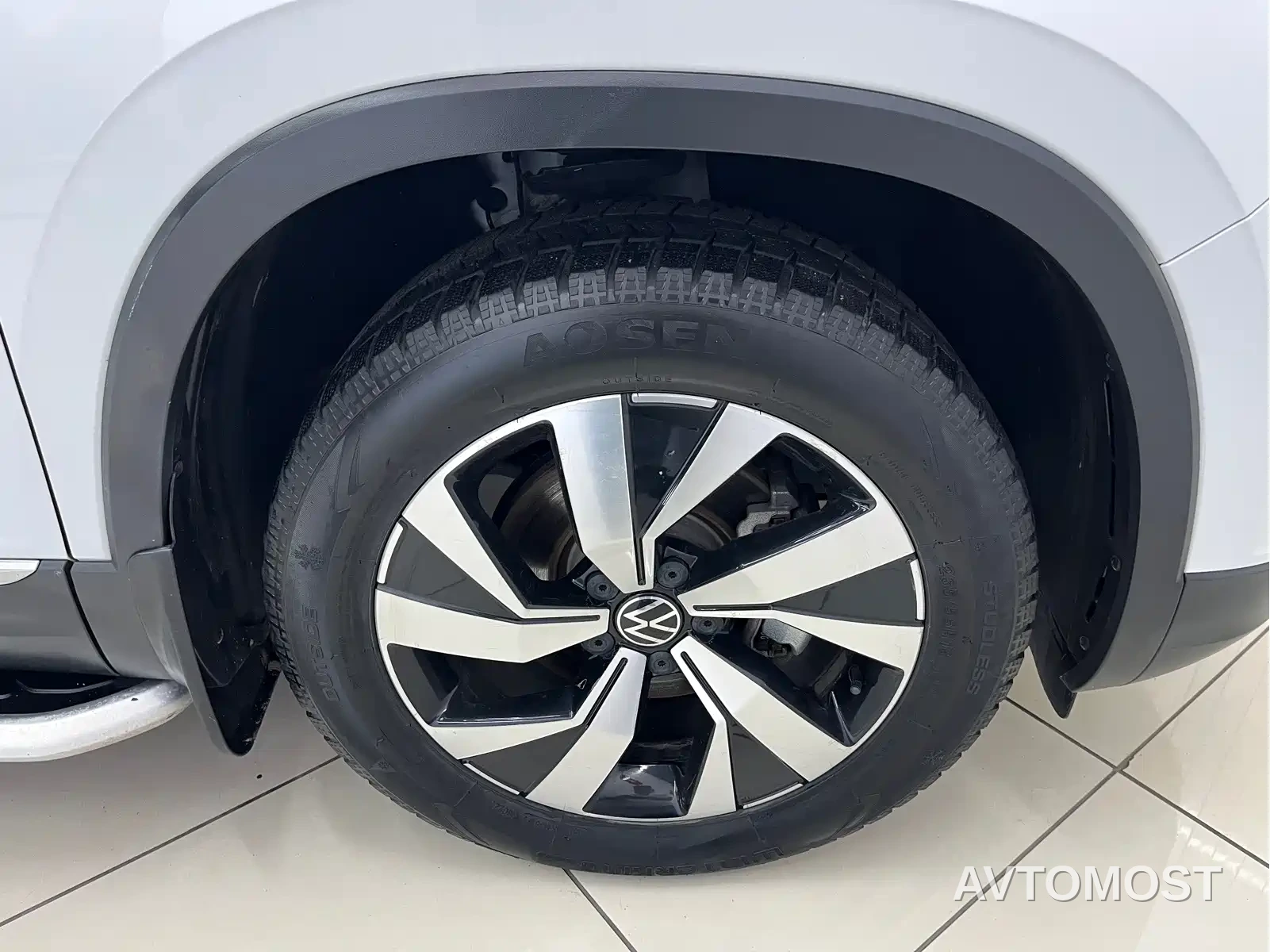 Volkswagen Tayron 2022 280TSI 2WD Luxury Smart Connect Edition — фото 16