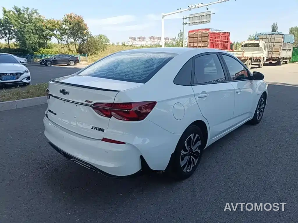 Chevrolet Monza 2020 Mild Hybrid RS 330T Automatic Smooth Edition — фото 5
