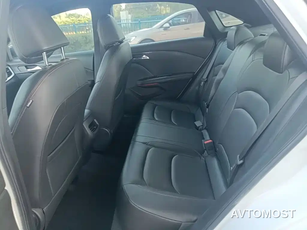 Chevrolet Monza 2020 Mild Hybrid RS 330T Automatic Smooth Edition — фото 14