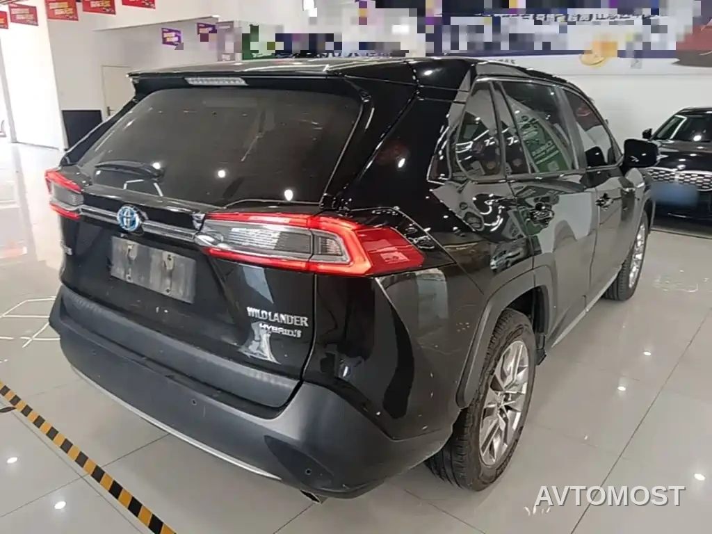 Toyota Wildlander 2022 Hybrid 2.5L E-CVT FWD Luxury PLUS Edition — фото 6