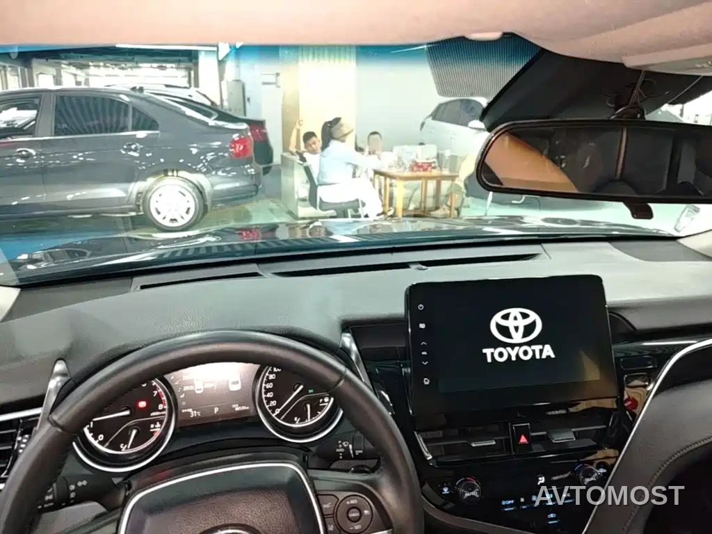 Toyota Camry 2021 2.0G Luxury Edition — фото 9