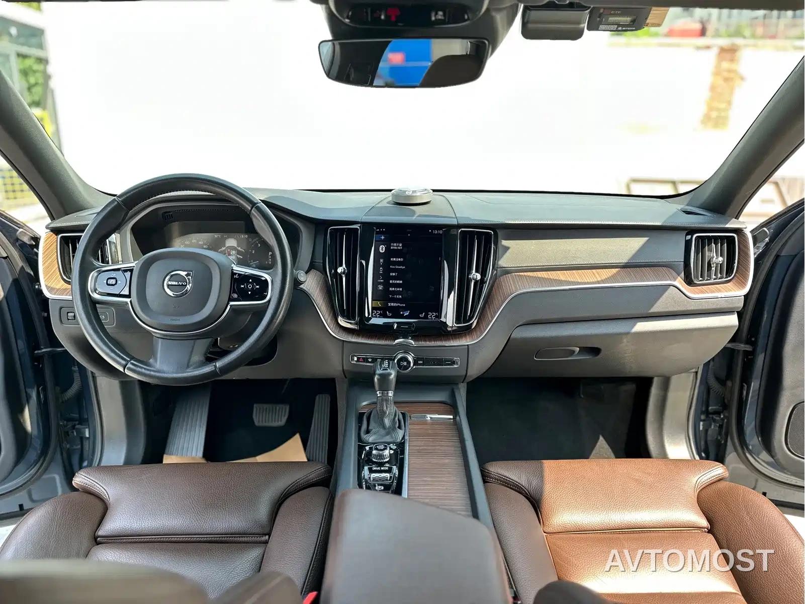 Volvo XC60 2021 T5 AWD Inscription — фото 4