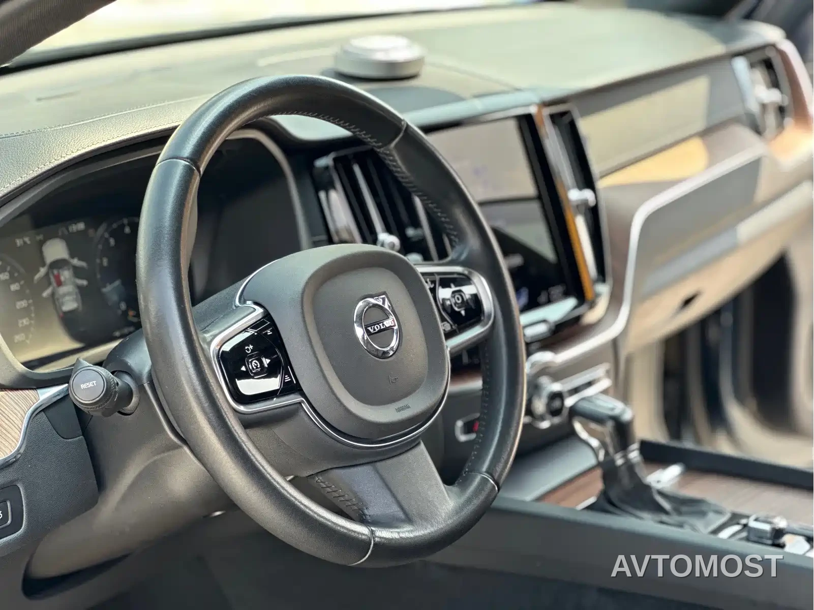 Volvo XC60 2021 T5 AWD Inscription — фото 7
