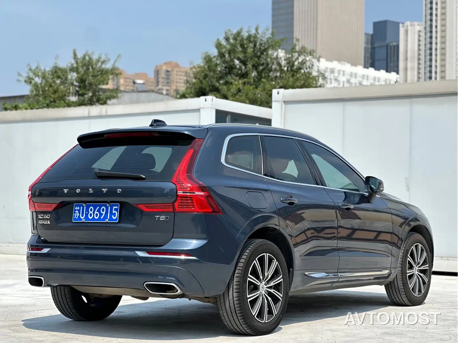Volvo XC60 2021 T5 AWD Inscription — фото 13