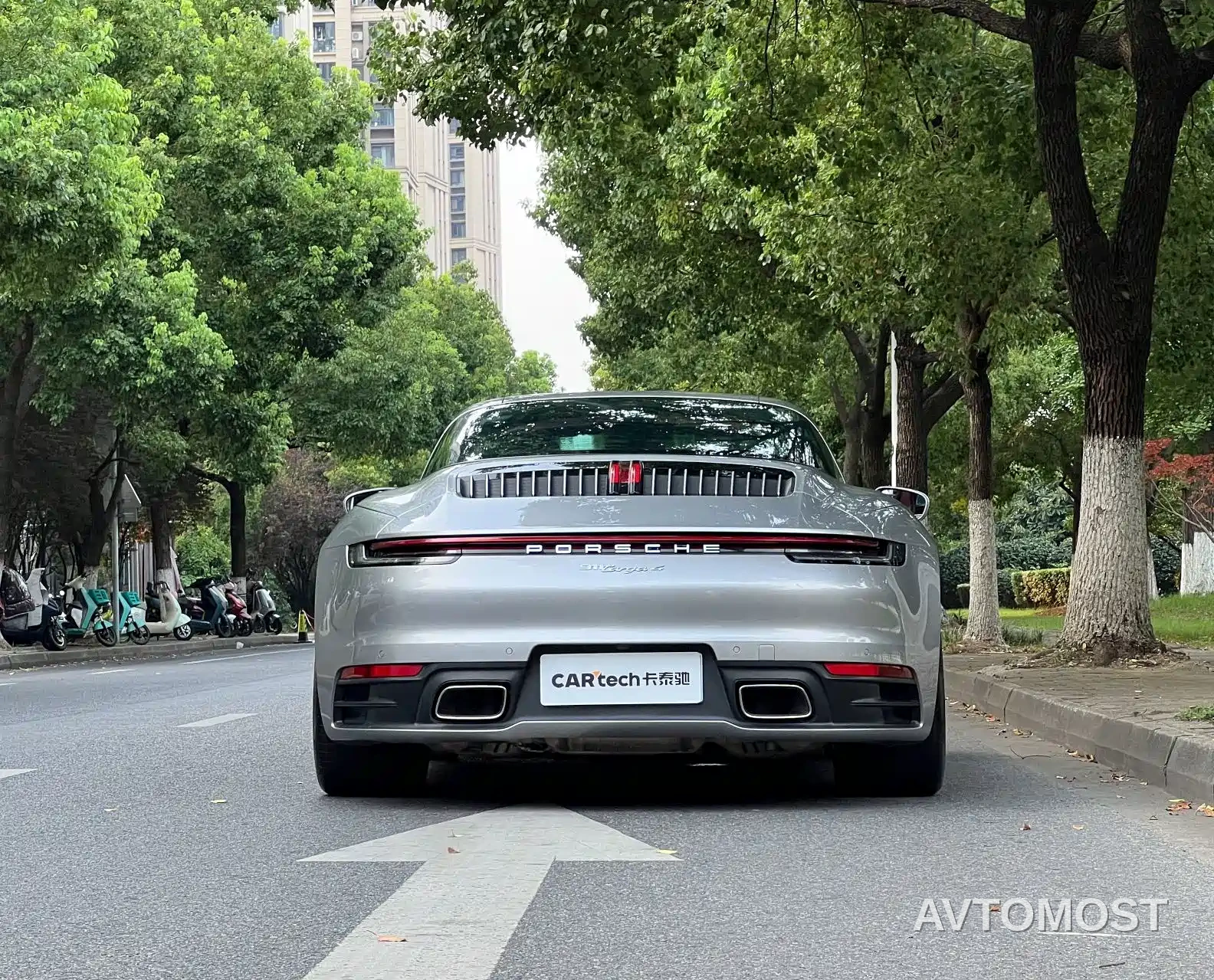 Porsche 911 2022 Targa 4 3.0T — фото 20
