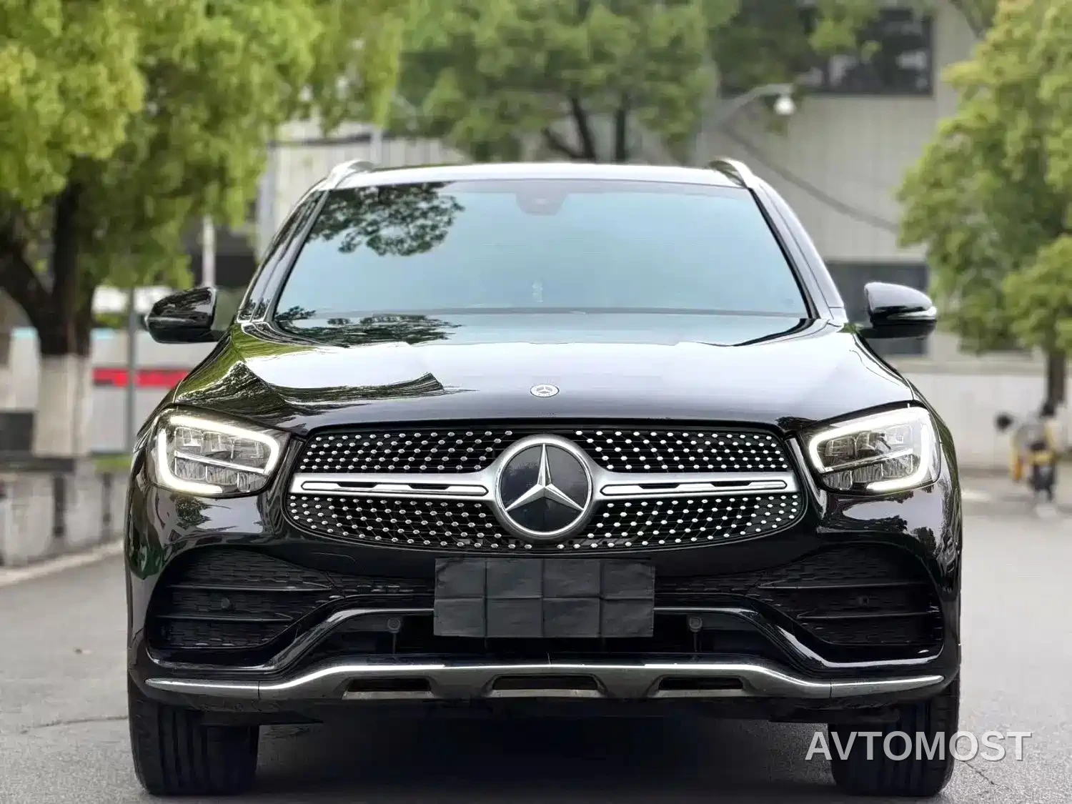 Mercedes-Benz GLC 2022 Facelift II GLC 260 L 4MATIC Sport Model — фото 1
