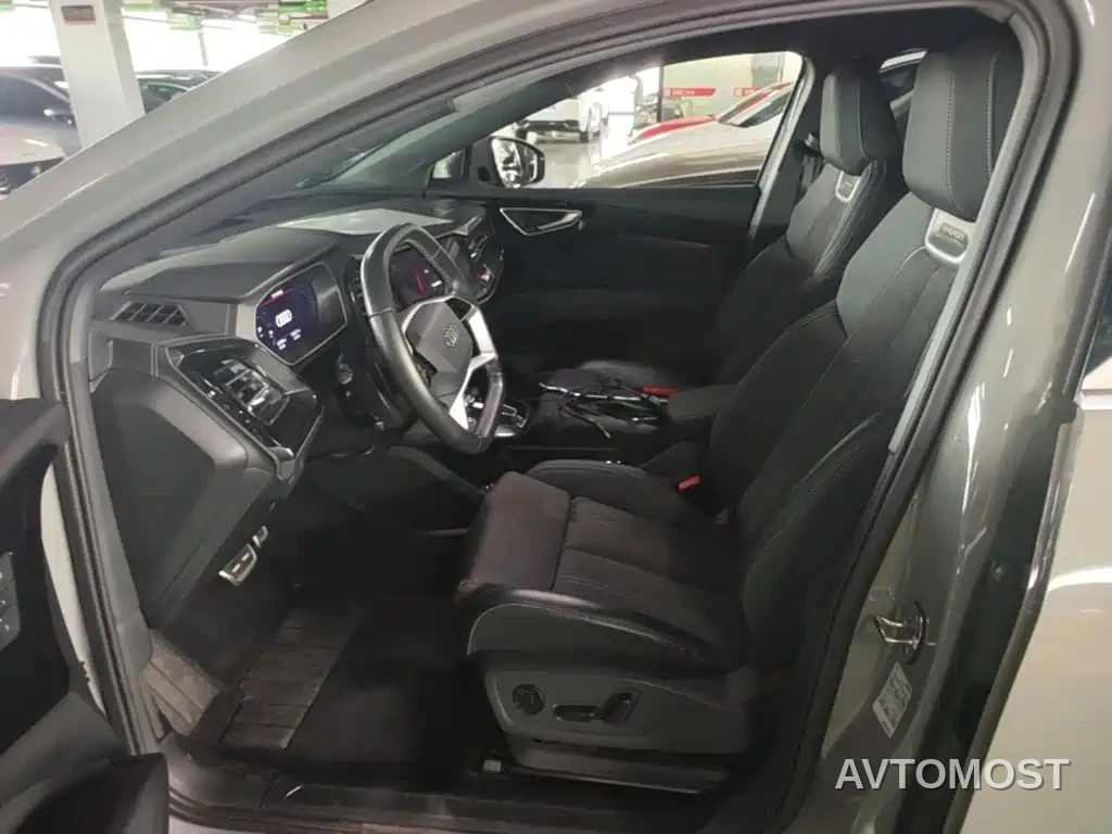 Audi Q4 e-tron 2023 40 e-tron Innovation Edition — фото 12