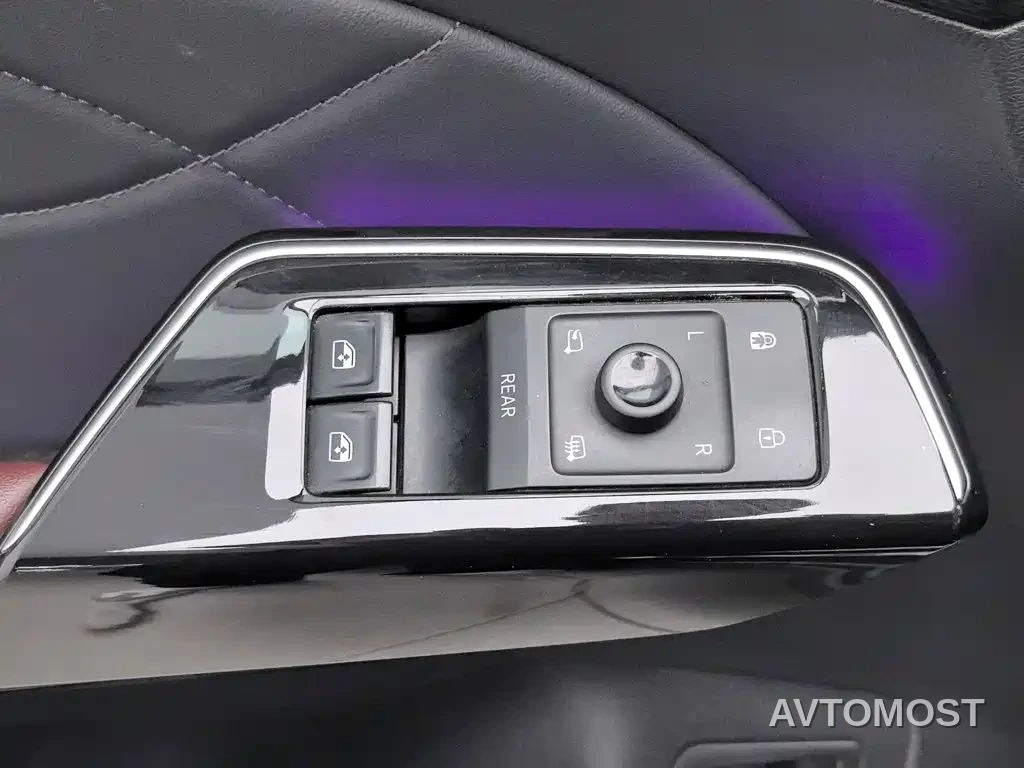 Volkswagen ID.6 X 2022 Smart Long Range Edition — фото 7
