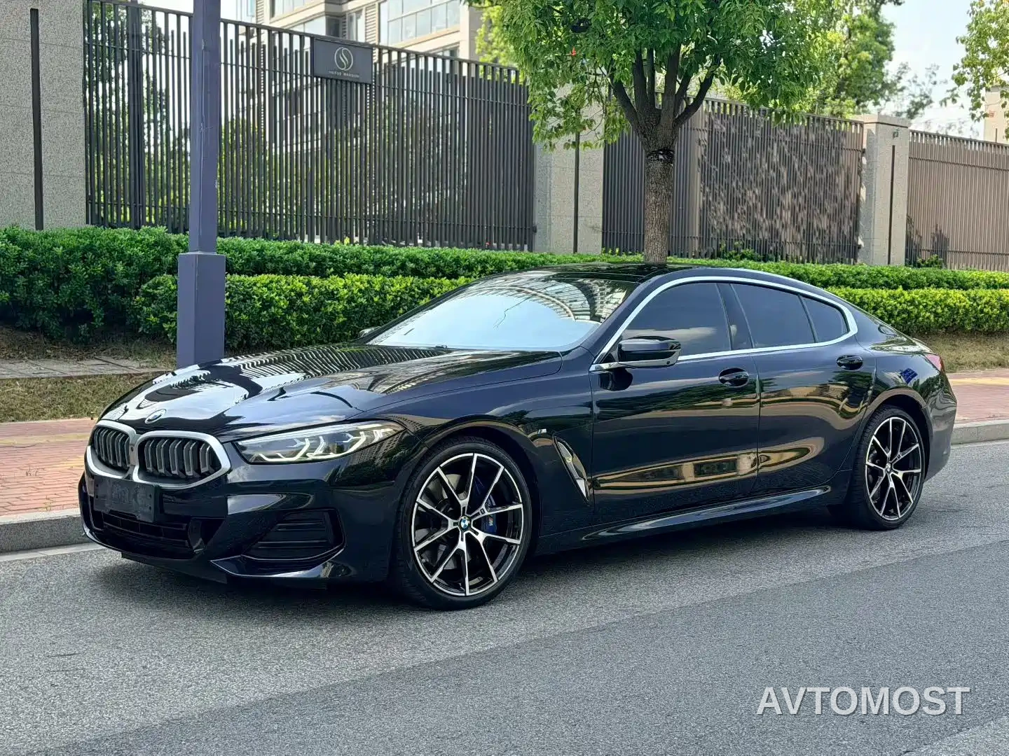 BMW 8 Series 2022 840i Gran Coupe M Sport Package — фото 1