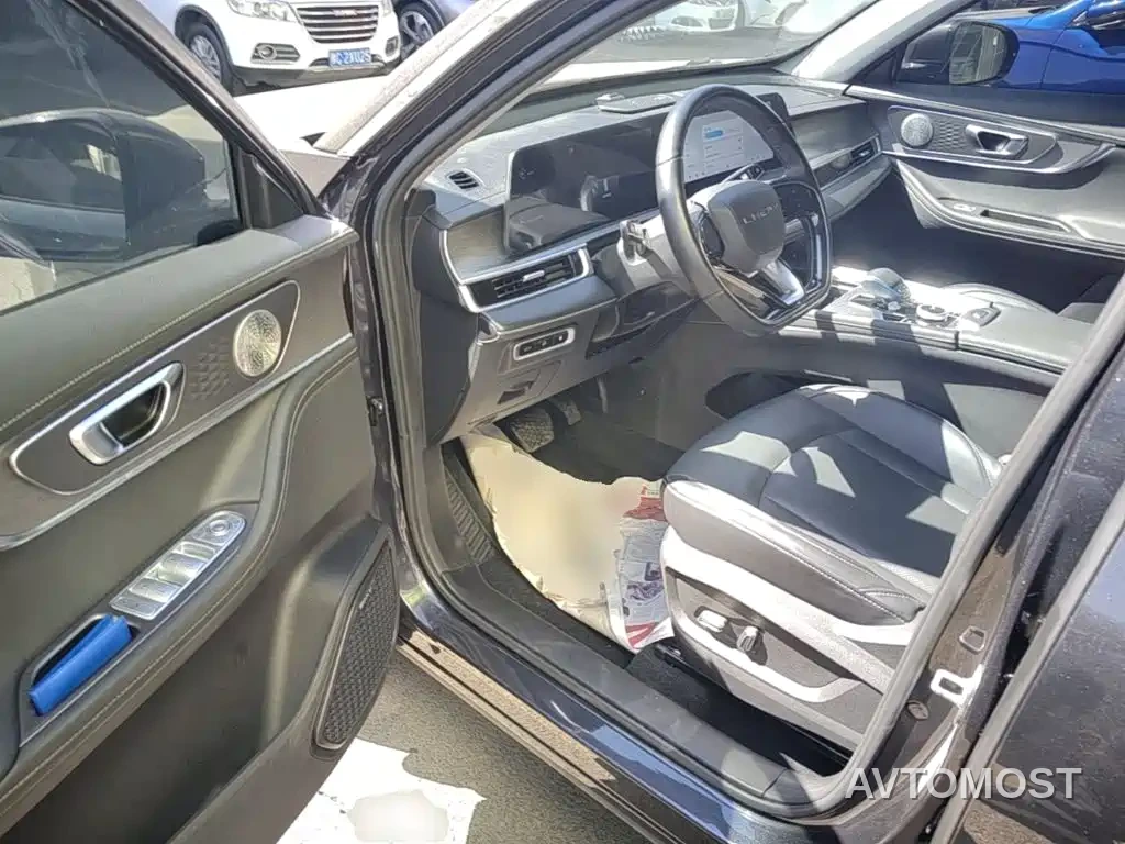 Chery Tiggo 8 PRO EV 2023 Champion Edition 1.5T 100km Glory Edition — фото 15