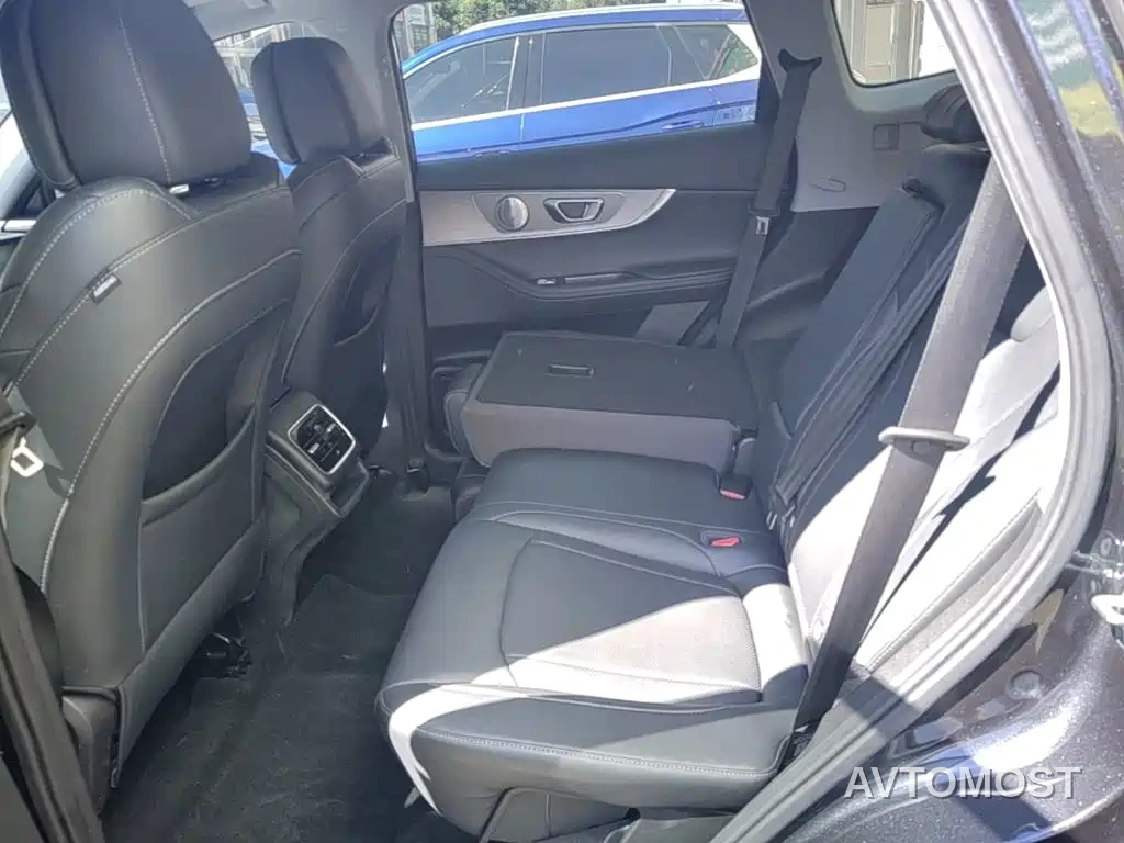 Chery Tiggo 8 PRO EV 2023 Champion Edition 1.5T 100km Glory Edition — фото 16