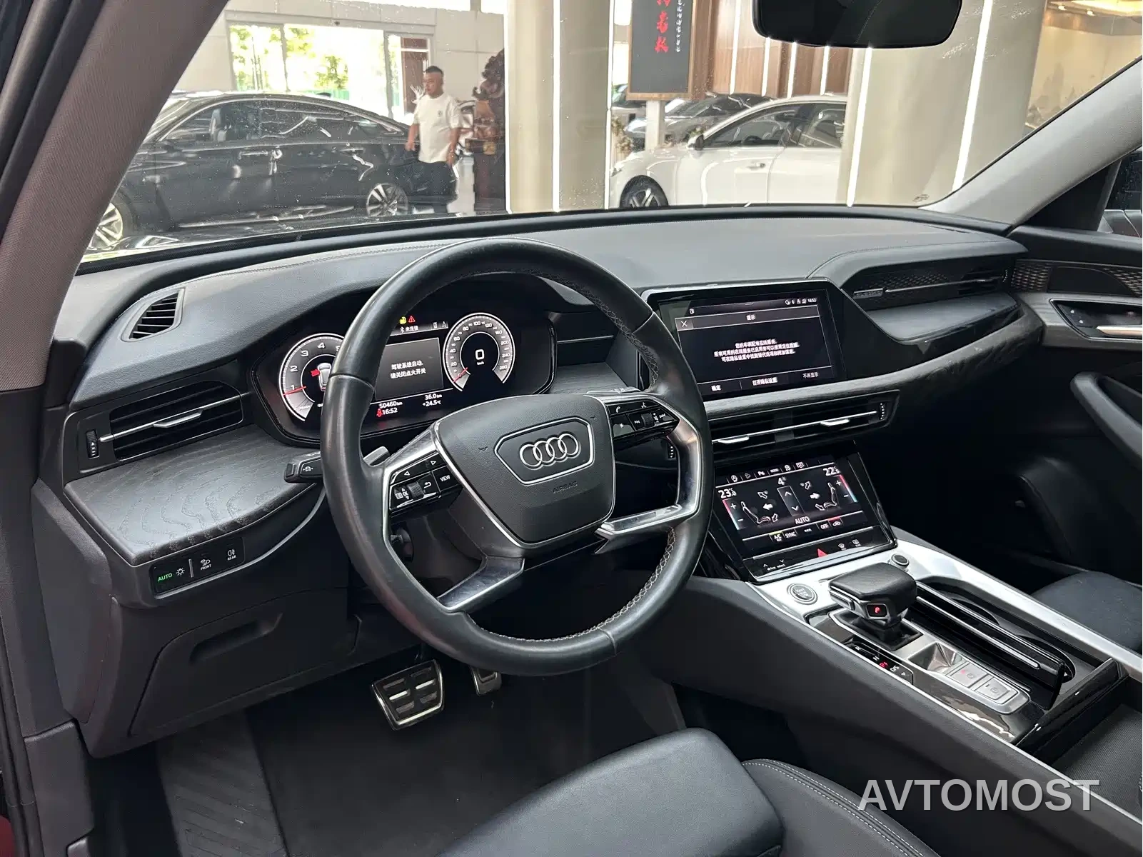 Audi Q6 2023 40 TFSI quattro Cloud View Light Yulin Package — фото 12